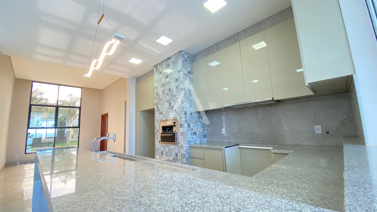 Imagem Casa com 3 Quartos à Venda, 335 m² em Condomínio Portal Da Mata - Sinop Imagem Casa com 3 Quartos à Venda, 335 m² em Condomínio Portal Da Mata - Sinop