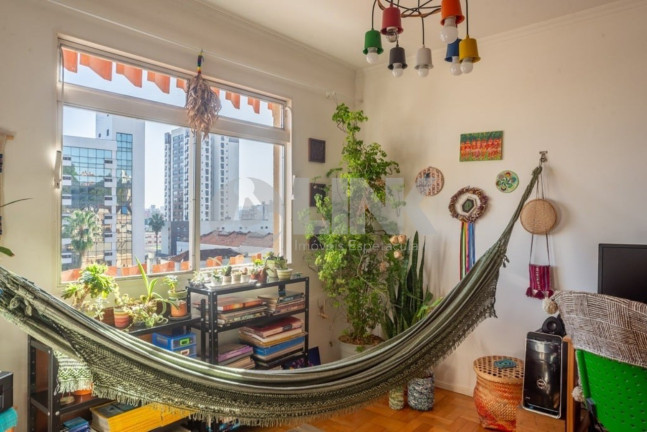 Imagem Apartamento com 2 Quartos à Venda, 95 m² em Menino Deus - Porto Alegre Imagem Apartamento com 2 Quartos à Venda, 95 m² em Menino Deus - Porto Alegre