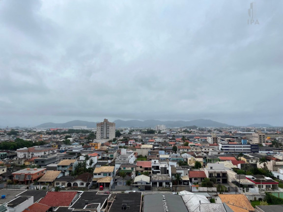 Imagem Apartamento com 2 Quartos à Venda, 74 m² em São João - Itajaí