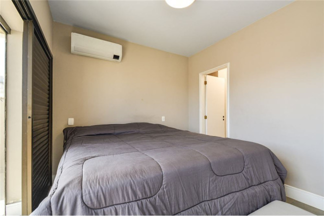 Imagem Apartamento com 1 Quarto à Venda, 103 m² em Moema - São Paulo