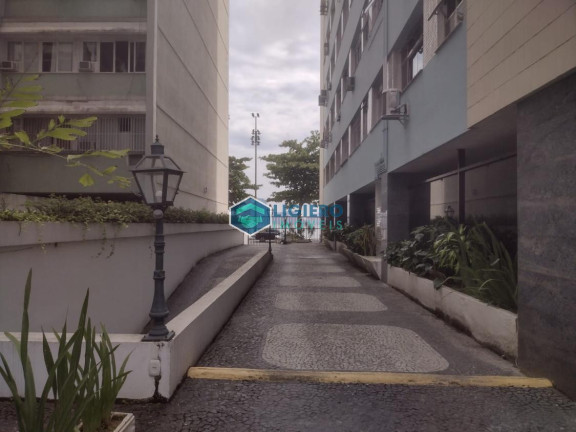 Imagem Apartamento com 3 Quartos à Venda, 180 m² em Icaraí - Niterói