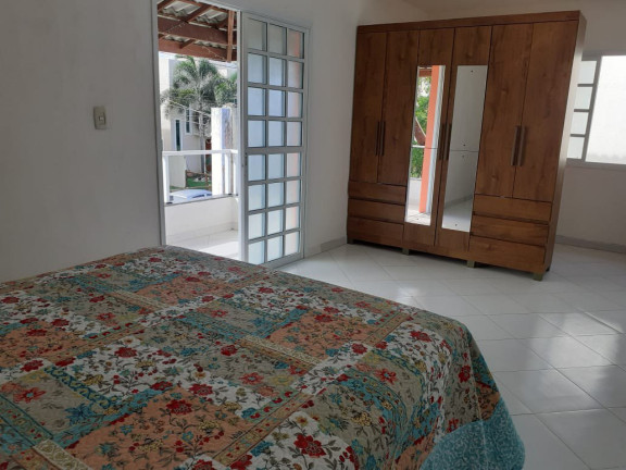 Imagem Casa com 4 Quartos à Venda, 242 m² em Abrantes - Camaçari