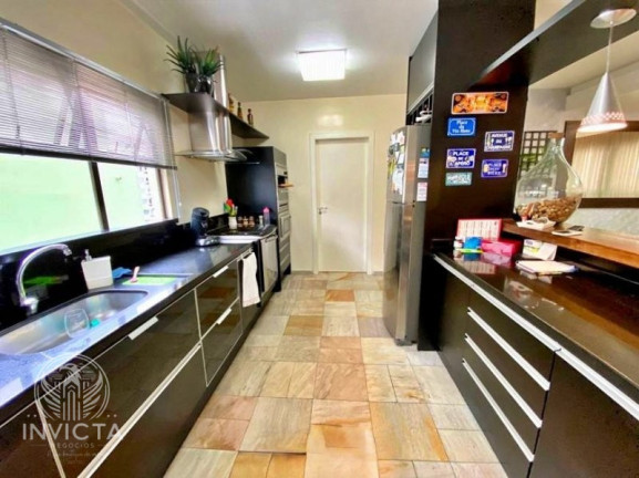 Imagem Apartamento com 4 Quartos à Venda, 220 m² em Centro - Balneário Camboriú Imagem Apartamento com 4 Quartos à Venda, 220 m² em Centro - Balneário Camboriú