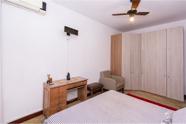 Imagem Casa de Condomínio com 3 Quartos à Venda, 292 m² em Bela Vista - Porto Alegre Imagem Casa de Condomínio com 3 Quartos à Venda, 292 m² em Bela Vista - Porto Alegre