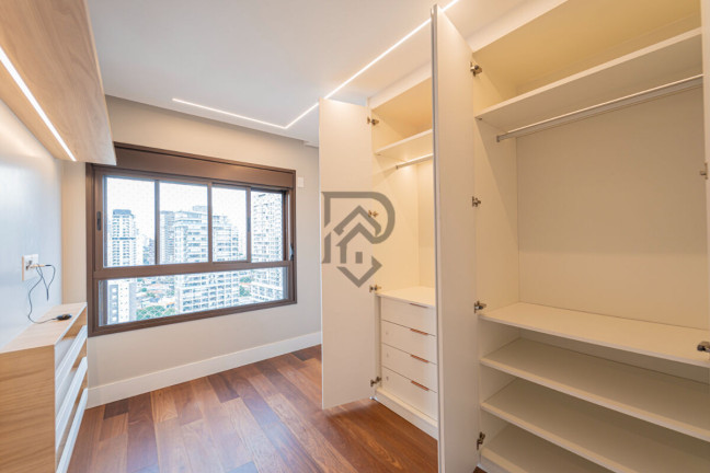 Imagem Apartamento com 3 Quartos à Venda, 139 m² em Brooklin - São Paulo Imagem Apartamento com 3 Quartos à Venda, 139 m² em Brooklin - São Paulo