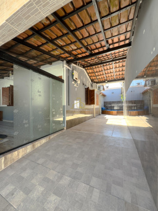 Imagem Casa com 3 Quartos à Venda, 150 m² em Valparaíso - Serra