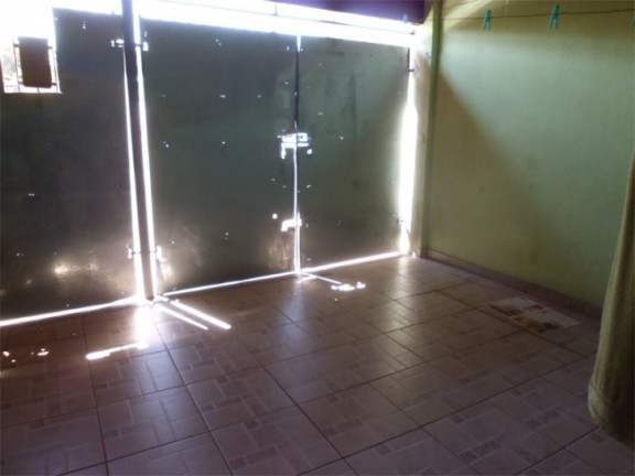 Imagem Casa com 2 Quartos à Venda, 200 m² em Stº Antº Da Boa Vista - Jacareí Imagem Casa com 2 Quartos à Venda, 200 m² em Stº Antº Da Boa Vista - Jacareí