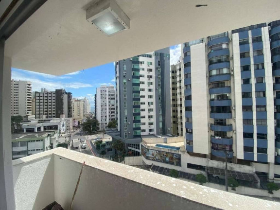 Imagem Apartamento com 3 Quartos à Venda, 122 m² em Centro - Florianópolis Imagem Apartamento com 3 Quartos à Venda, 122 m² em Centro - Florianópolis
