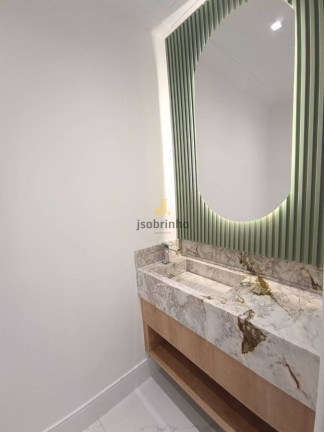 Imagem Apartamento com 3 Quartos à Venda, 130 m² em Meia Praia - Itapema Imagem Apartamento com 3 Quartos à Venda, 130 m² em Meia Praia - Itapema