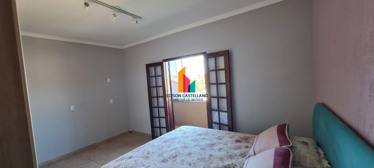 Imagem Sobrado com 3 Quartos à Venda, 200 m² em Jardim Itália - Várzea Paulista