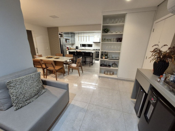 Imagem Apartamento com 3 Quartos à Venda, 115 m² em Martins - Uberlândia Imagem Apartamento com 3 Quartos à Venda, 115 m² em Martins - Uberlândia