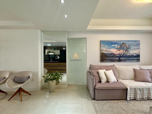 Imagem Imóvel com 3 Quartos à Venda, 121 m² em Centro - Balneário Camboriú