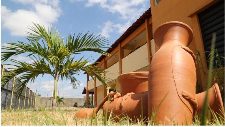 Imagem Apartamento com 2 Quartos à Venda,  em Vale Quem Tem - Teresina