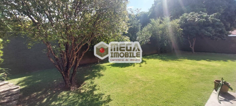 Imagem Casa com 5 Quartos à Venda, 450 m² em Lagoa Da Conceição - Florianópolis Imagem Casa com 5 Quartos à Venda, 450 m² em Lagoa Da Conceição - Florianópolis