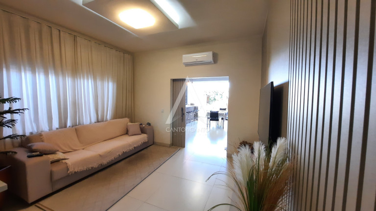 Imagem Casa com 2 Quartos à Venda, 337 m² em Jardim Das Itaúbas - Sinop