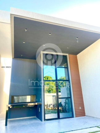 Casa com 4 Quartos à Venda, 248 m² em Urucunema - Eusébio