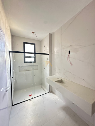 Imagem Imóvel com 2 Quartos à Venda, em Morrinhos - Garopaba Imagem Imóvel com 2 Quartos à Venda, em Morrinhos - Garopaba