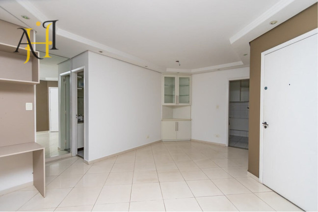 Apartamento com 3 Quartos à Venda, 93 m² em Moema - São Paulo