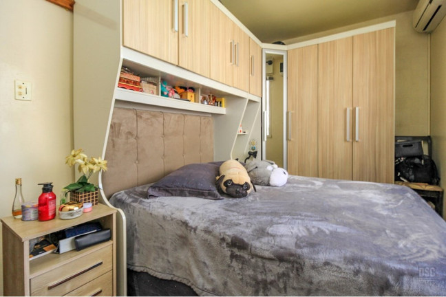 Imagem Apartamento com 3 Quartos à Venda, 82 m² em Teresópolis - Porto Alegre