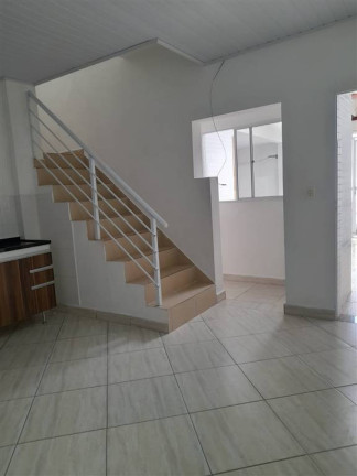Imagem Casa com 2 Quartos à Venda, 66 m² em Guilhermina - Praia Grande