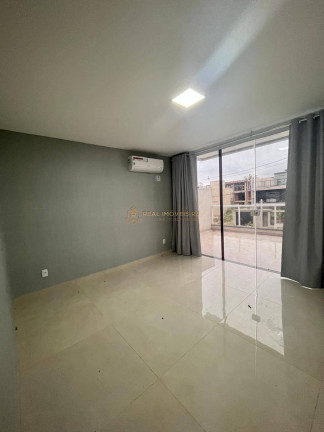 Imagem Casa com 3 Quartos à Venda, 370 m² em Recreio Dos Bandeirantes - Rio De Janeiro Imagem Casa com 3 Quartos à Venda, 370 m² em Recreio Dos Bandeirantes - Rio De Janeiro