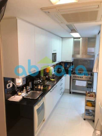 Imagem Cobertura com 4 Quartos à Venda, 518 m² em Lagoa - Rio De Janeiro Imagem Cobertura com 4 Quartos à Venda, 518 m² em Lagoa - Rio De Janeiro