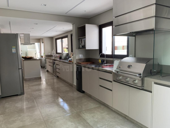 Imagem Casa com 4 Quartos à Venda, 360 m² em Alphaville - Santana De Parnaíba Imagem Casa com 4 Quartos à Venda, 360 m² em Alphaville - Santana De Parnaíba