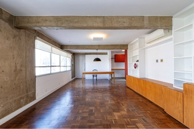 Imagem Imóvel com 3 Quartos à Venda, 121 m² em Moema - São Paulo