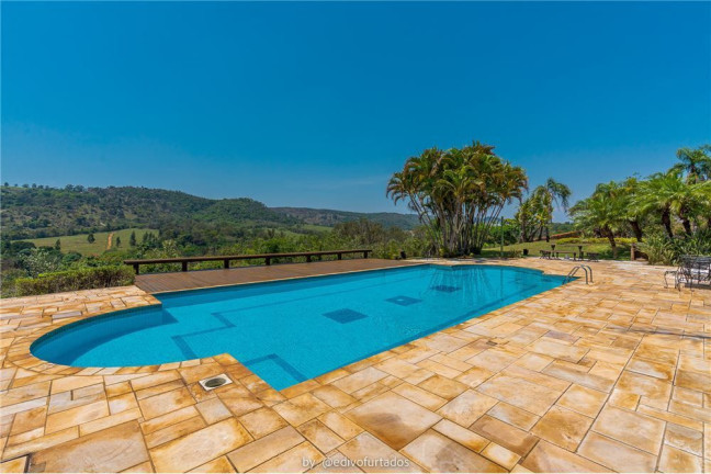 Imagem Casa com 4 Quartos à Venda, 711 m² em Jardim Portugal - Valinhos