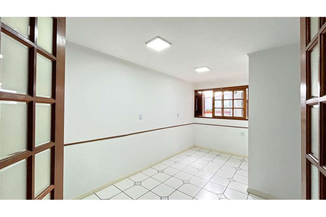 Imagem Casa de Condomínio com 3 Quartos à Venda, 240 m² em Tristeza - Porto Alegre Imagem Casa de Condomínio com 3 Quartos à Venda, 240 m² em Tristeza - Porto Alegre