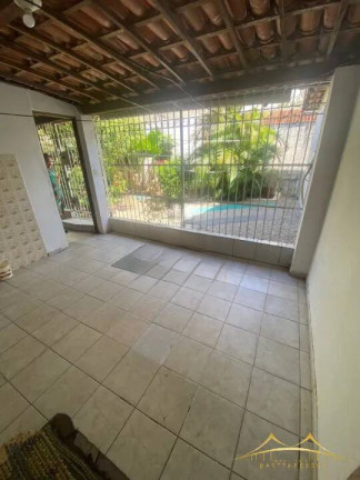 Imagem Casa com 4 Quartos para Alugar, 300 m² em Petrópolis - Natal Imagem Casa com 4 Quartos para Alugar, 300 m² em Petrópolis - Natal