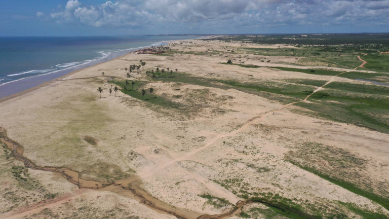 Imagem Terreno à Venda, 10 m² em Praia De Flecheiras - Trairi Imagem Terreno à Venda, 10 m² em Praia De Flecheiras - Trairi