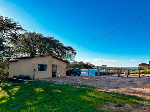 Imagem Imóvel com 2 Quartos à Venda, em Capetinga - Capetinga Imagem Imóvel com 2 Quartos à Venda, em Capetinga - Capetinga