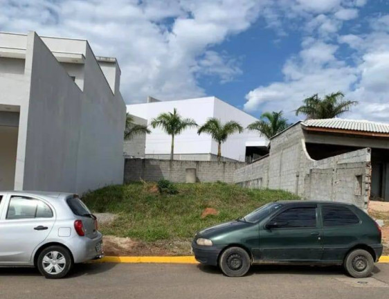 Imagem Terreno à Venda, 250 m² em Condomínio Portal Da Serra - Bragança Paulista Imagem Terreno à Venda, 250 m² em Condomínio Portal Da Serra - Bragança Paulista