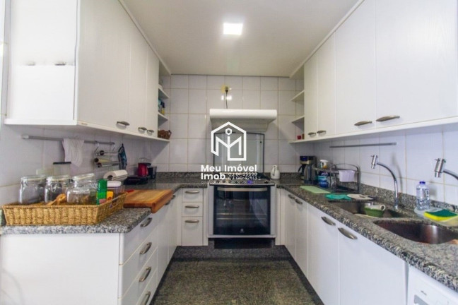 Imagem Imóvel com 4 Quartos à Venda, 210 m² em Asa Norte - Brasília Imagem Imóvel com 4 Quartos à Venda, 210 m² em Asa Norte - Brasília