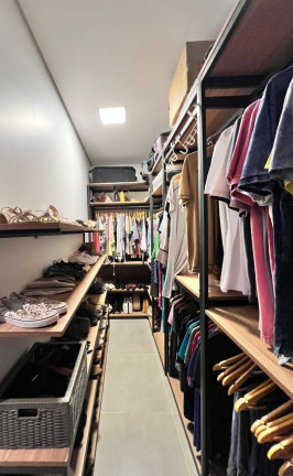 Imagem Casa de Condomínio com 3 Quartos à Venda, 228 m² em Centro - Uberlândia Imagem Casa de Condomínio com 3 Quartos à Venda, 228 m² em Centro - Uberlândia