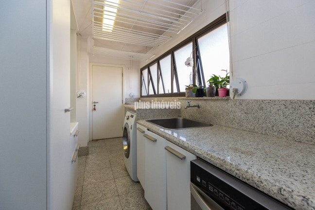 Imagem Apartamento com 3 Quartos à Venda, 232 m² em Moema - São Paulo Imagem Apartamento com 3 Quartos à Venda, 232 m² em Moema - São Paulo