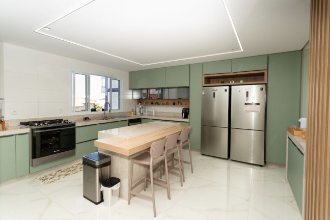 Imagem Casa com 4 Quartos à Venda, 400 m² em Cabral - Contagem Imagem Casa com 4 Quartos à Venda, 400 m² em Cabral - Contagem