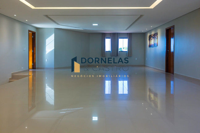 Imagem Casa com 5 Quartos à Venda, 1.120 m² em Setor Habitacional Arniqueira (águas Claras) - Brasília Imagem Casa com 5 Quartos à Venda, 1.120 m² em Setor Habitacional Arniqueira (águas Claras) - Brasília
