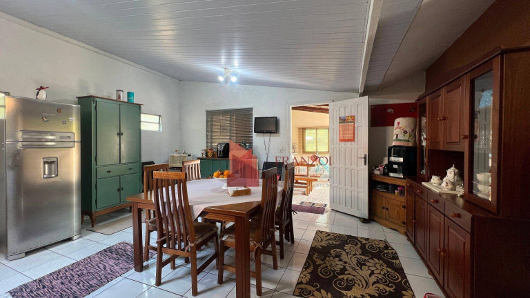 Imagem Casa com 2 Quartos à Venda, 96 m² em Dom Bosco - Itajaí