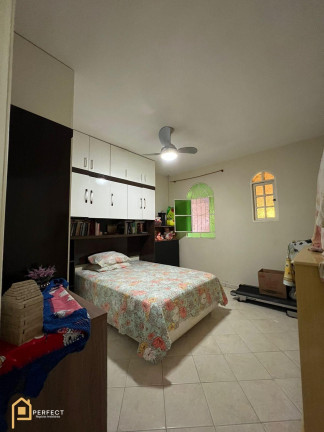 Imagem Casa com 4 Quartos à Venda, 230 m² em Jardim Ana Emilia - Taubaté Imagem Casa com 4 Quartos à Venda, 230 m² em Jardim Ana Emilia - Taubaté