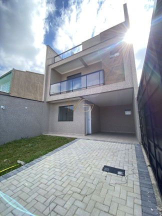 Sobrado com 3 Quartos à Venda, 126 m² em Xaxim - Curitiba