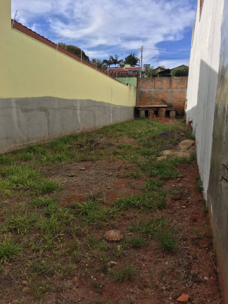 Terreno à Venda, 150 m² em Vila Pinheiro Machado - Botucatu