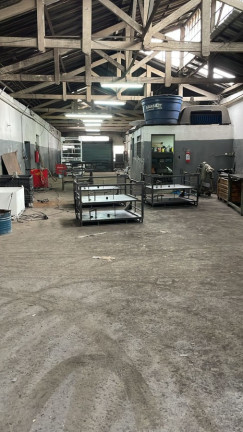 Imóvel Comercial à Venda, 1.630 m² em Cambuci - São Paulo