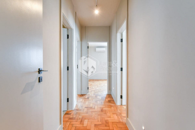 Imagem Apartamento com 3 Quartos à Venda, 180 m² em Jardim Paulista - São Paulo Imagem Apartamento com 3 Quartos à Venda, 180 m² em Jardim Paulista - São Paulo