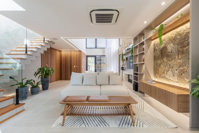 Imagem Imóvel com 5 Quartos à Venda, 428 m² em C.c.i- Extenção Atlantida Ii - Xangri-lá Imagem Imóvel com 5 Quartos à Venda, 428 m² em C.c.i- Extenção Atlantida Ii - Xangri-lá