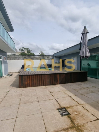 Imagem Casa com 3 Quartos à Venda, 550 m² em Nova Brasília - Joinville Imagem Casa com 3 Quartos à Venda, 550 m² em Nova Brasília - Joinville