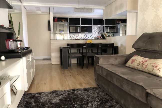 Imagem Imóvel com 3 Quartos à Venda,  em Vila Regente Feijó - São Paulo