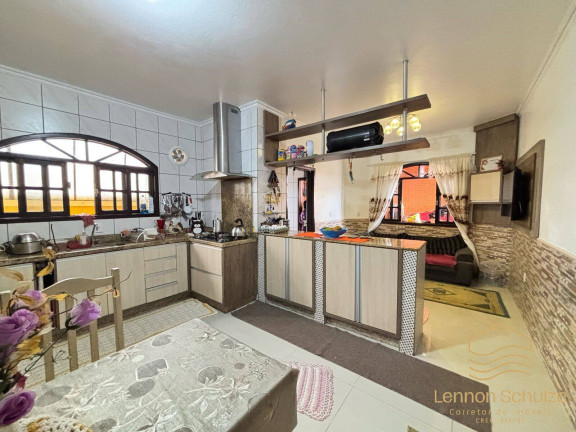 Imagem Casa com 3 Quartos à Venda, 250 m² em Centro - Balneário Barra Do Sul Imagem Casa com 3 Quartos à Venda, 250 m² em Centro - Balneário Barra Do Sul