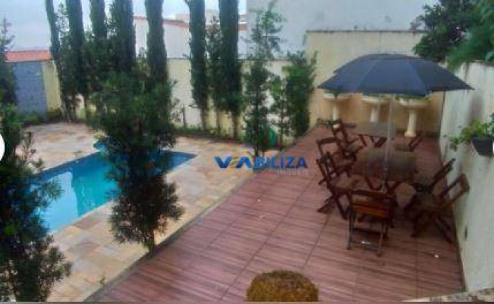 Imagem Sobrado com 3 Quartos à Venda, 350 m² em Portão - Arujá Imagem Sobrado com 3 Quartos à Venda, 350 m² em Portão - Arujá